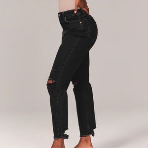 Abercrombie Curve Love Ultra High Rise Ankle Straight Jeans